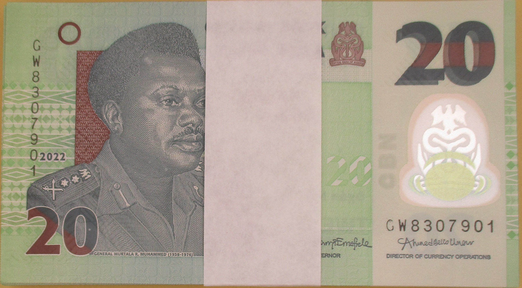 PACZKA bankowa (100szt) obiegowy 20 naira